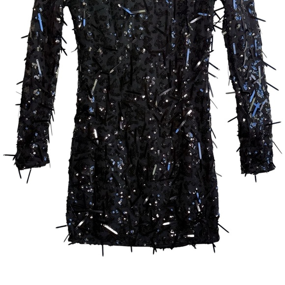 Elegant Black Sequin Dress - Picture 5 of 15